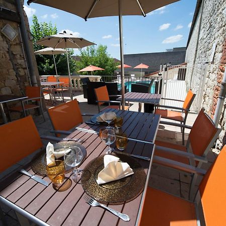 Logis Hotel Restaurant & Pizzeria Vuillot Cuiseaux Exterior foto