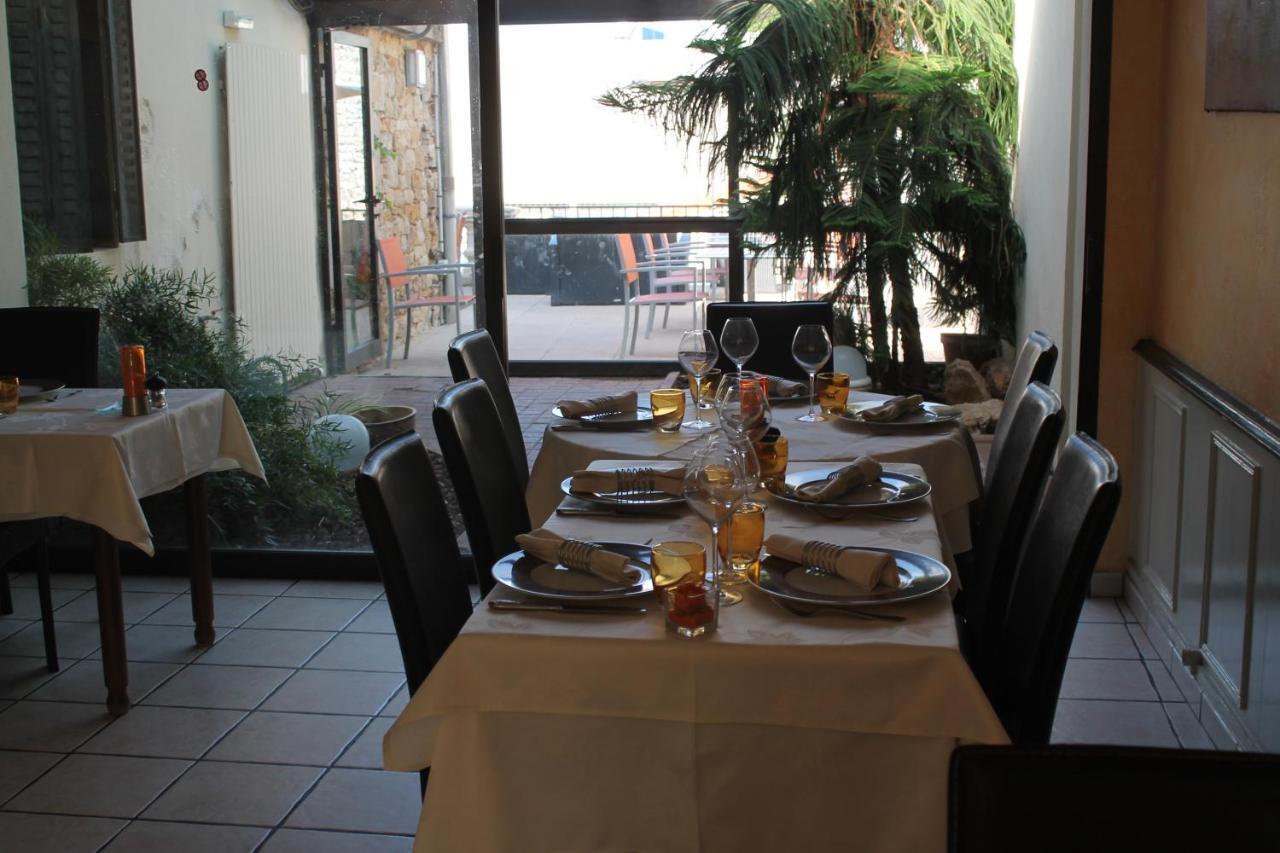 Logis Hotel Restaurant & Pizzeria Vuillot Cuiseaux Exterior foto